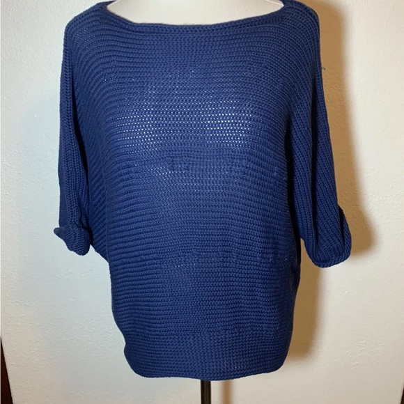 Tommy Bahama Medium Navy Blue Open Knit Short Sleeve Boat Neck Sweater - Picture 1 of 4
